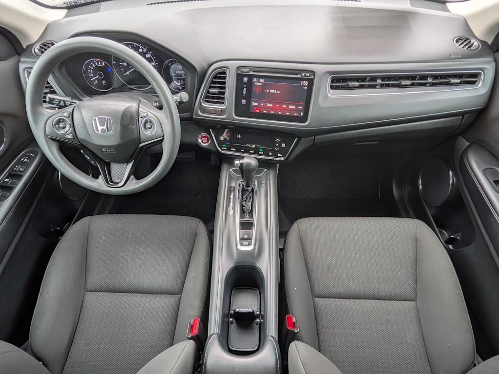 Thumbnail: 2016 Honda HR-V - 8