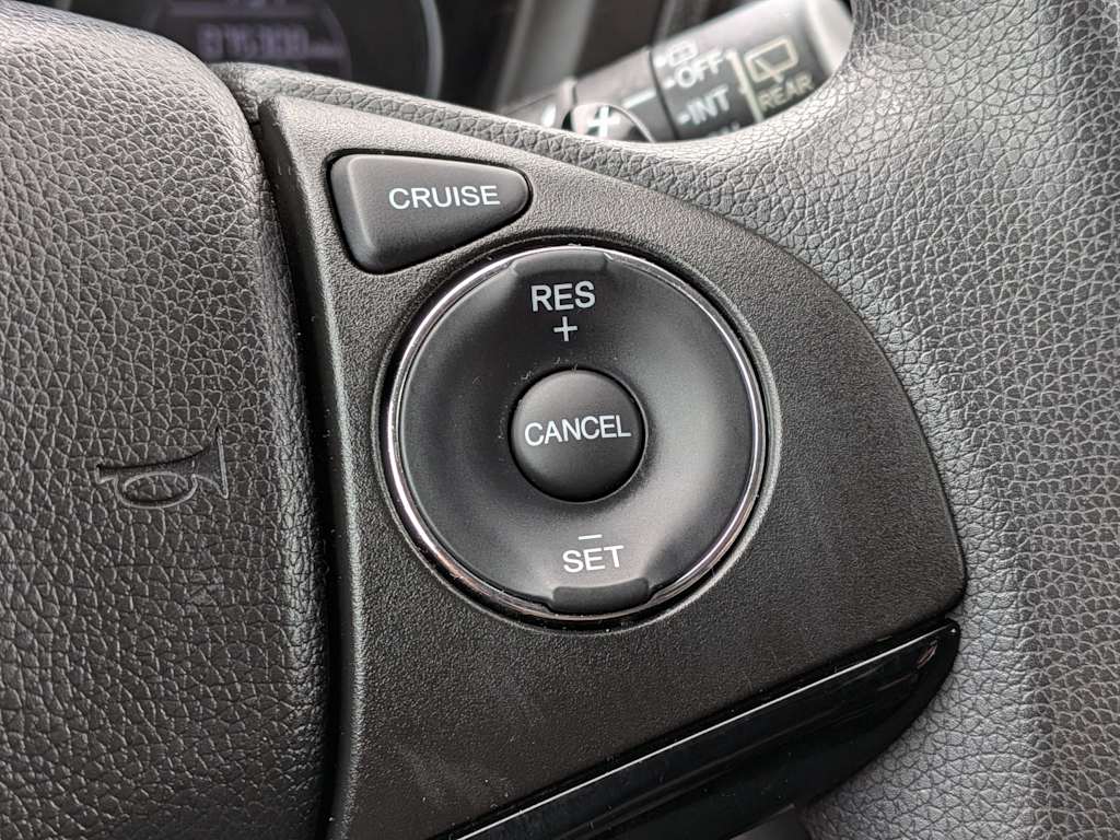 Thumbnail: 2016 Honda HR-V - 30