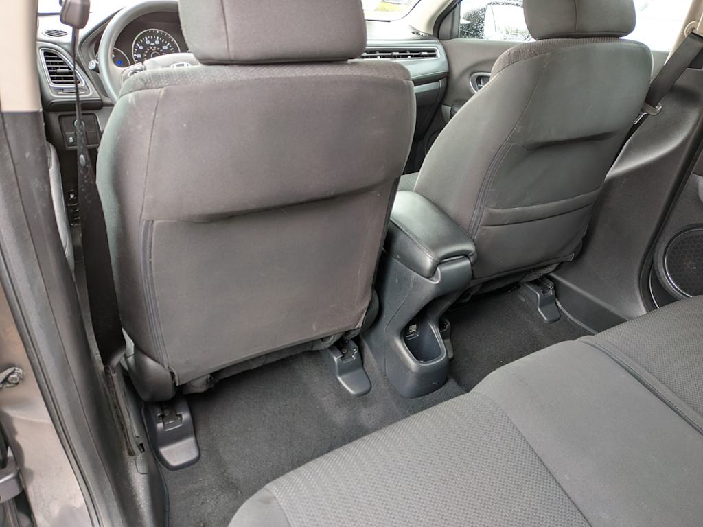 Thumbnail: 2016 Honda HR-V - 11