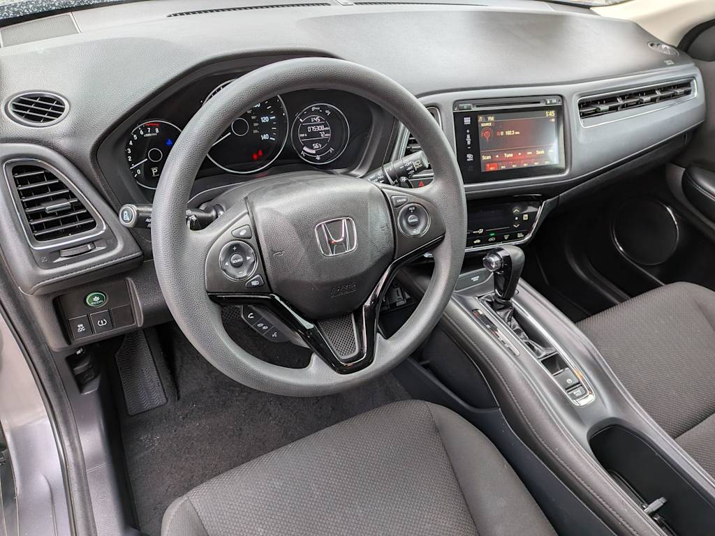 Thumbnail: 2016 Honda HR-V - 2