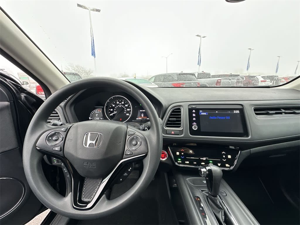 2022 Honda HR-V EX 2