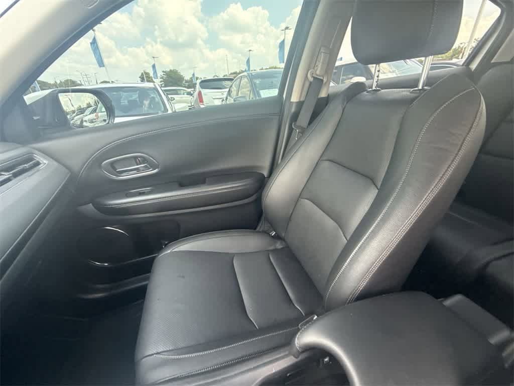 Thumbnail: 2022 Honda HR-V - 27