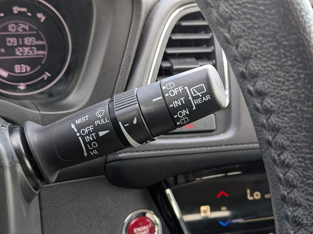 Thumbnail: 2018 Honda HR-V - 30