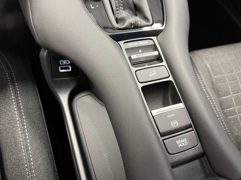 Thumbnail: 2025 Honda HR-V - 15