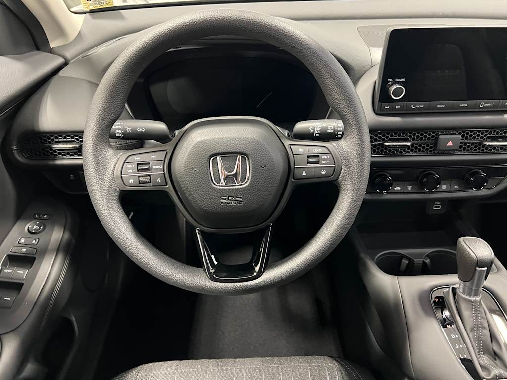 2025 Honda HR-V LX 2