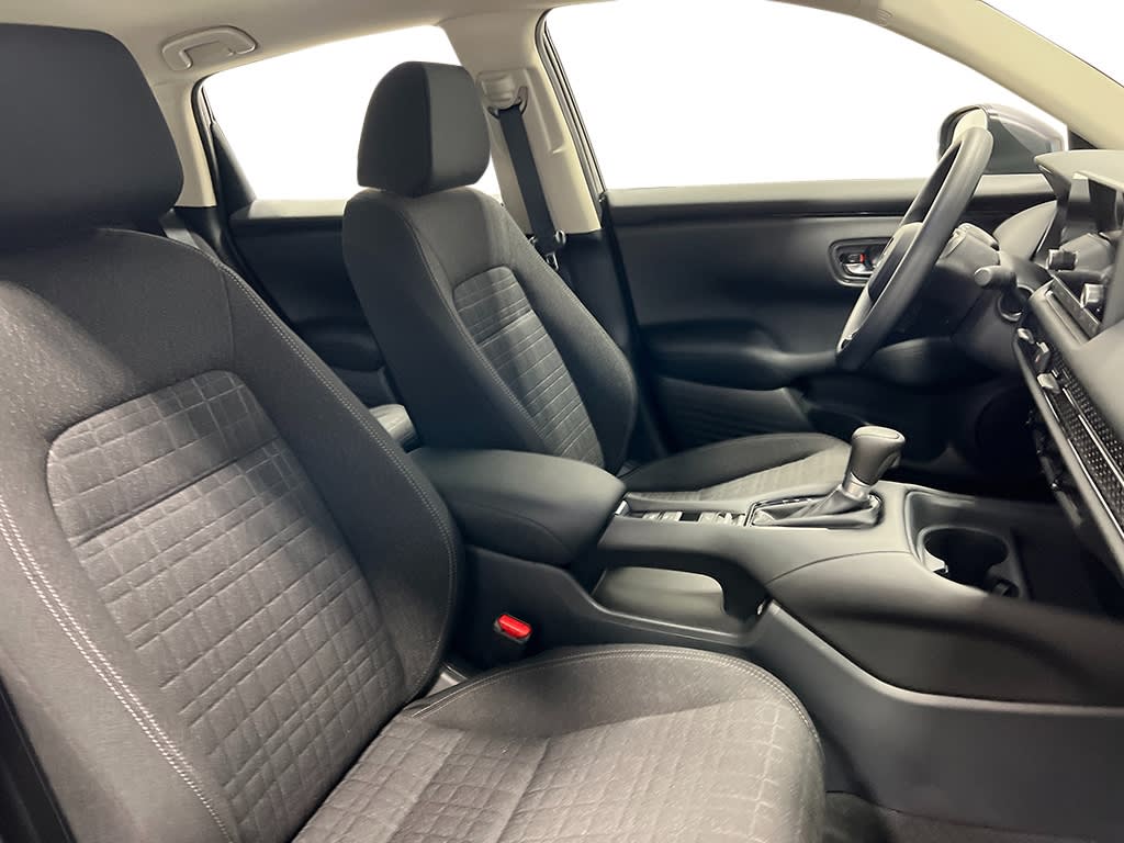 2025 Honda HR-V LX 12