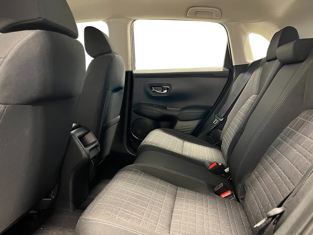 2025 Honda HR-V LX 28