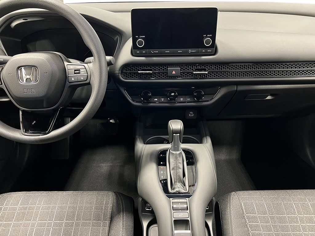 2025 Honda HR-V LX 10