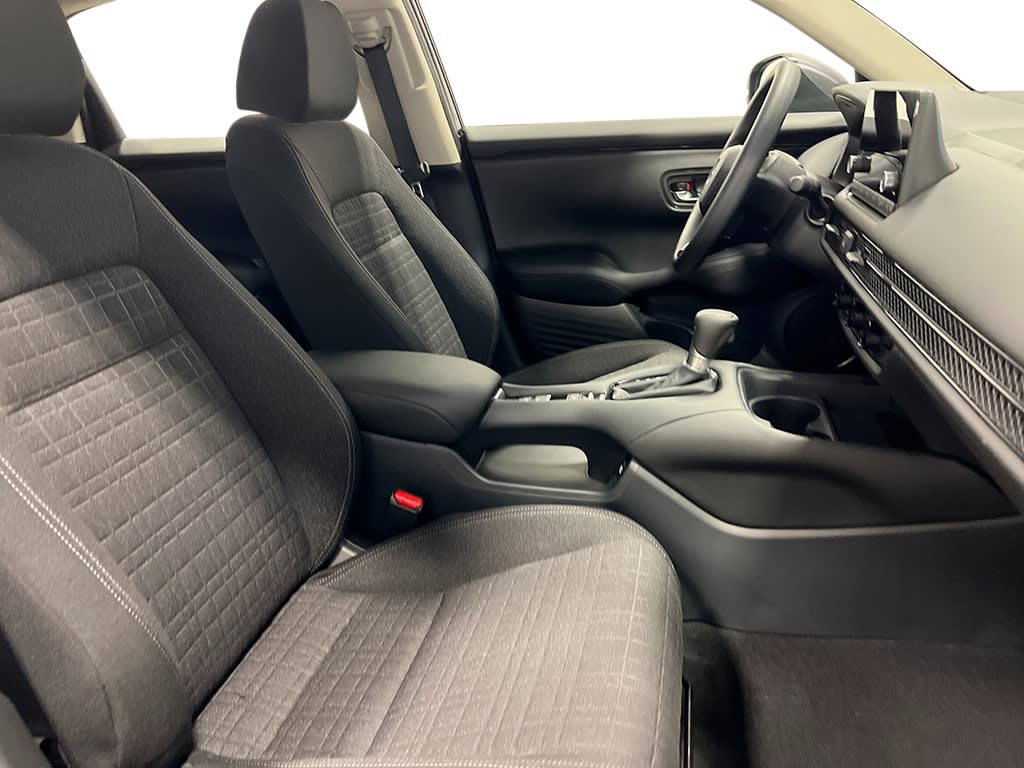 2025 Honda HR-V LX 12