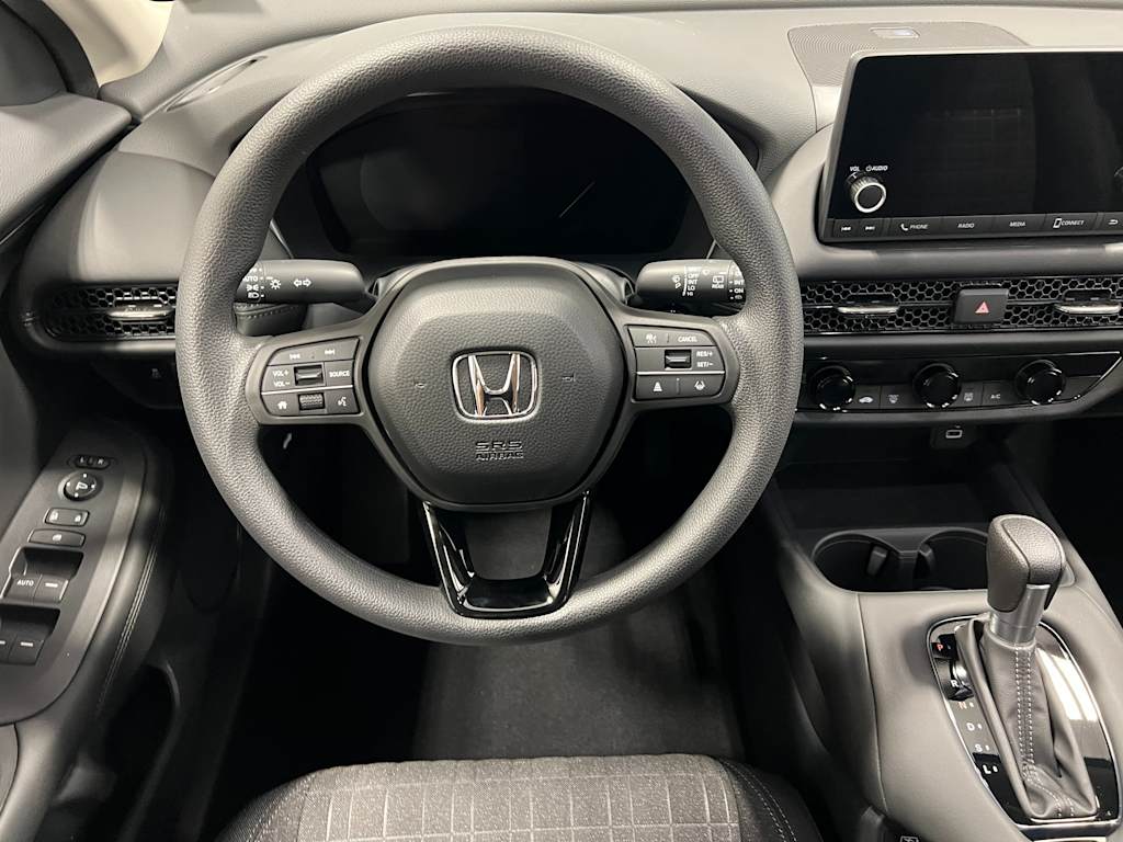2025 Honda HR-V LX 2
