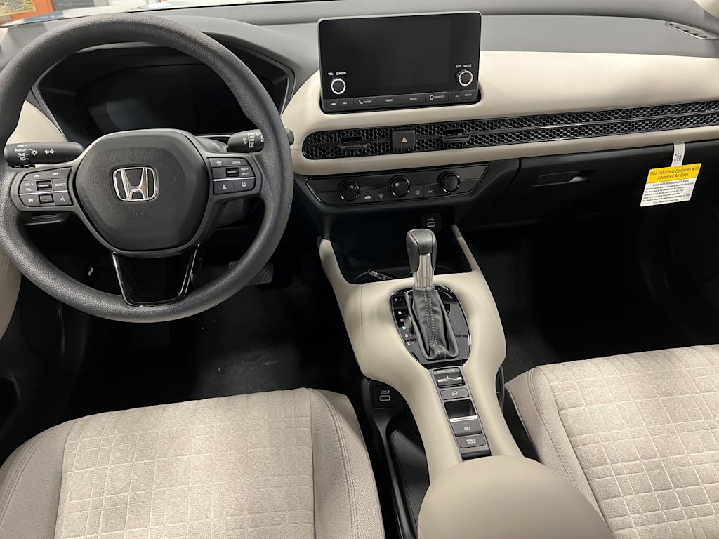 2025 Honda HR-V LX 10