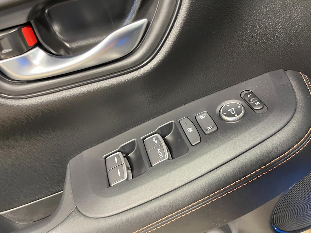 Thumbnail: 2026 Honda HR-V - 21