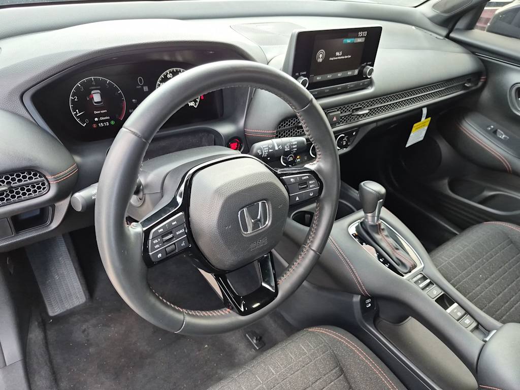 Thumbnail: 2025 Honda HR-V - 2