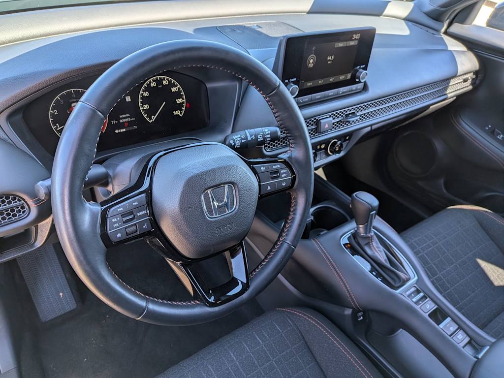 Thumbnail: 2025 Honda HR-V - 2