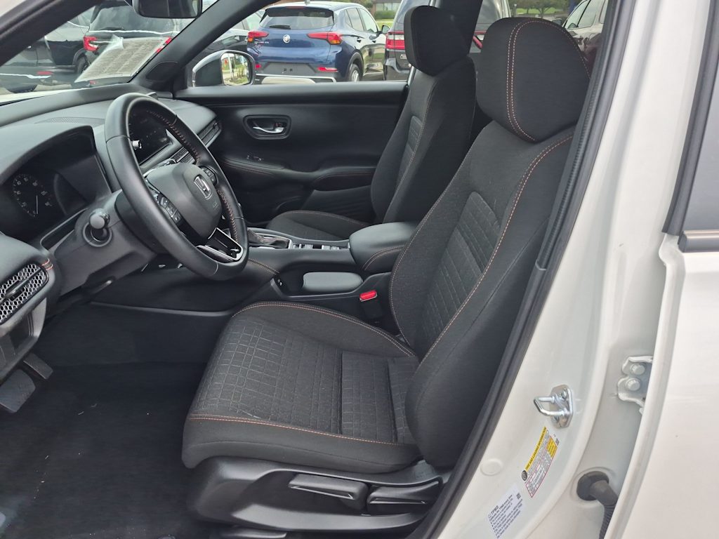 Thumbnail: 2026 Honda HR-V - 8