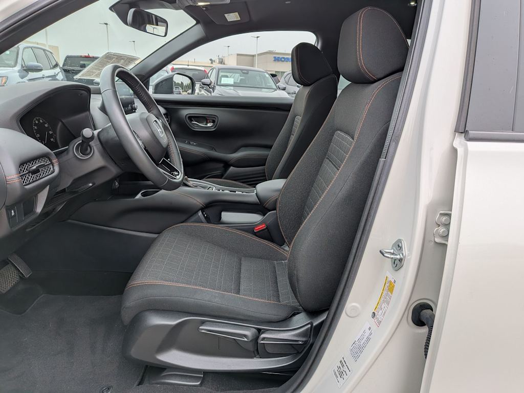 Thumbnail: 2024 Honda HR-V - 9