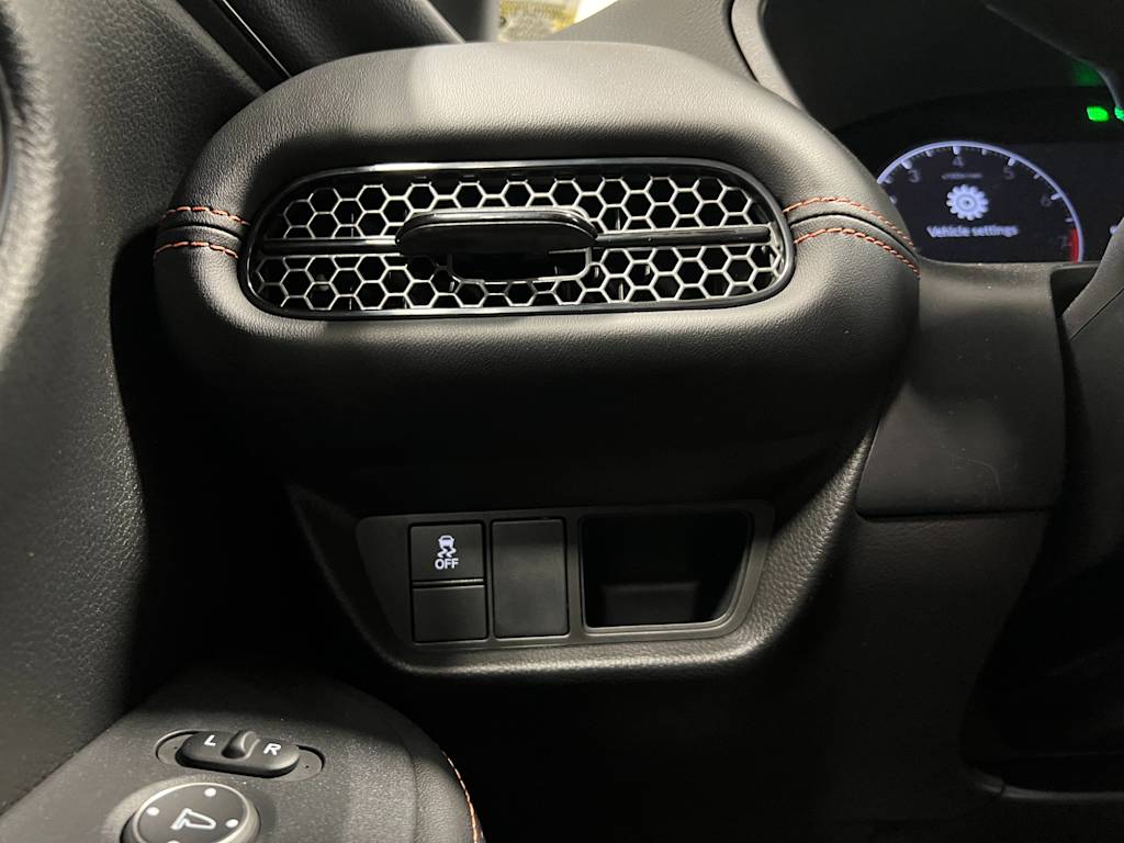 2025 Honda HR-V Sport 28