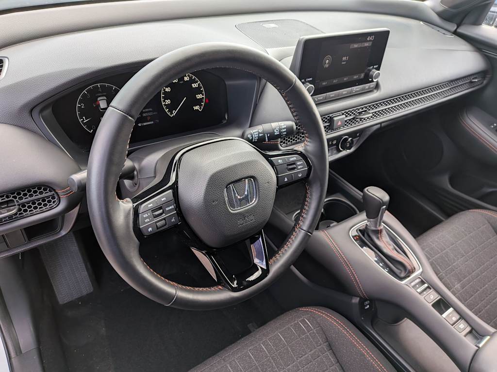Thumbnail: 2025 Honda HR-V - 2