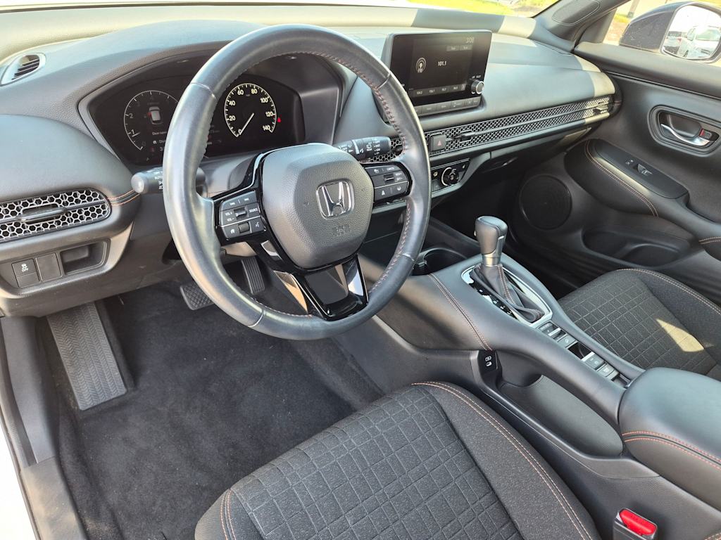 Thumbnail: 2024 Honda HR-V - 2