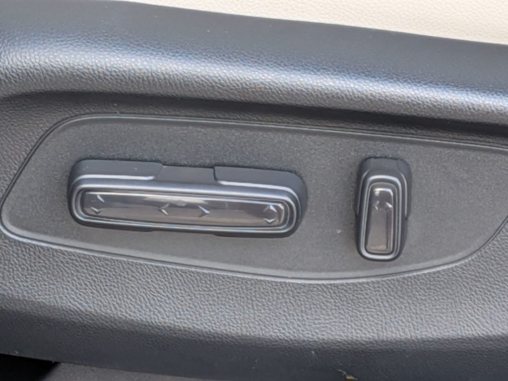 Thumbnail: 2024 Honda HR-V - 25