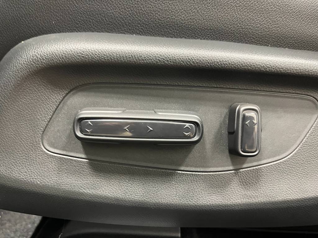 Thumbnail: 2026 Honda HR-V - 18