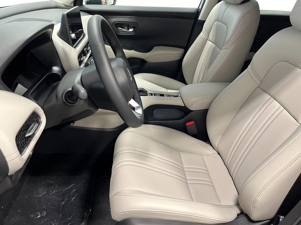 Thumbnail: 2027 Honda HR-V - 11