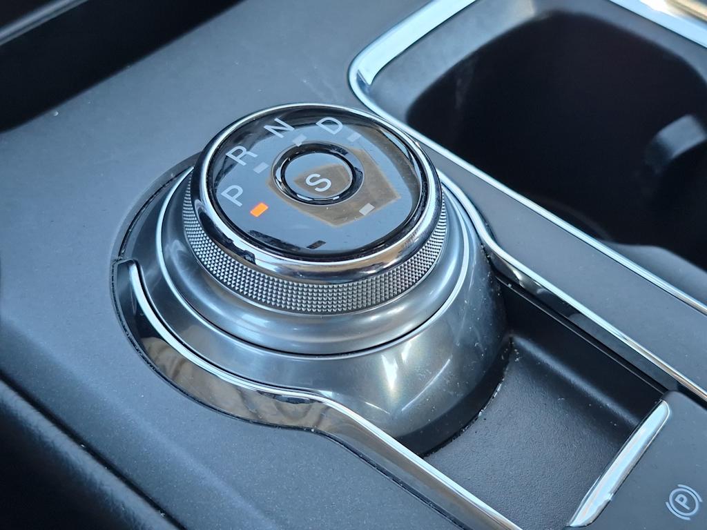Thumbnail: 2019 Ford Fusion - 14