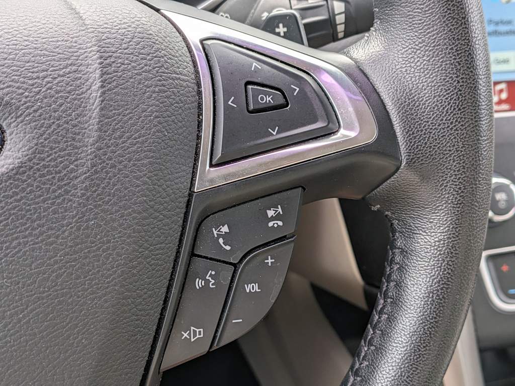 Thumbnail: 2017 Ford Fusion - 30