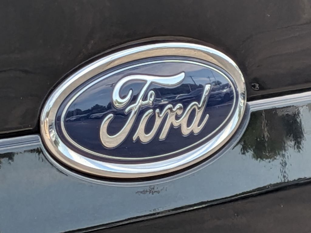 Thumbnail: 2020 Ford Fusion - 25