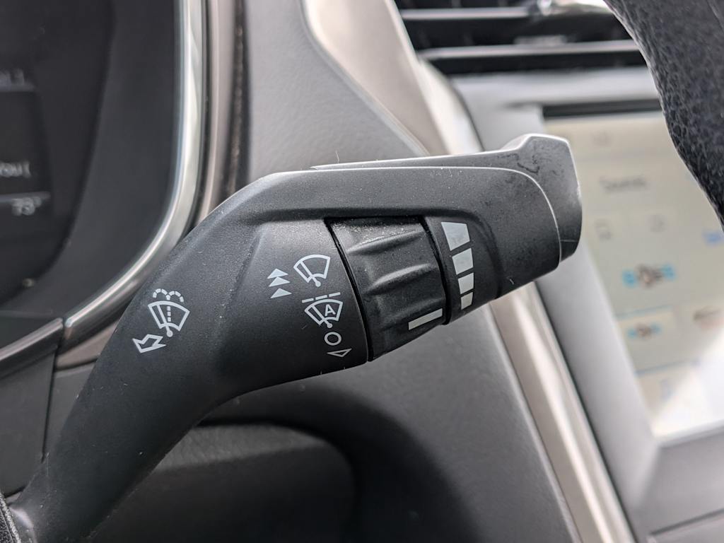 Thumbnail: 2020 Ford Fusion - 14