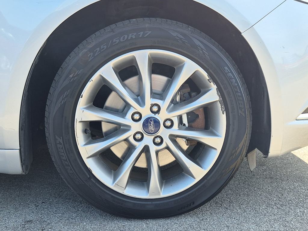 Thumbnail: 2017 Ford Fusion - 7