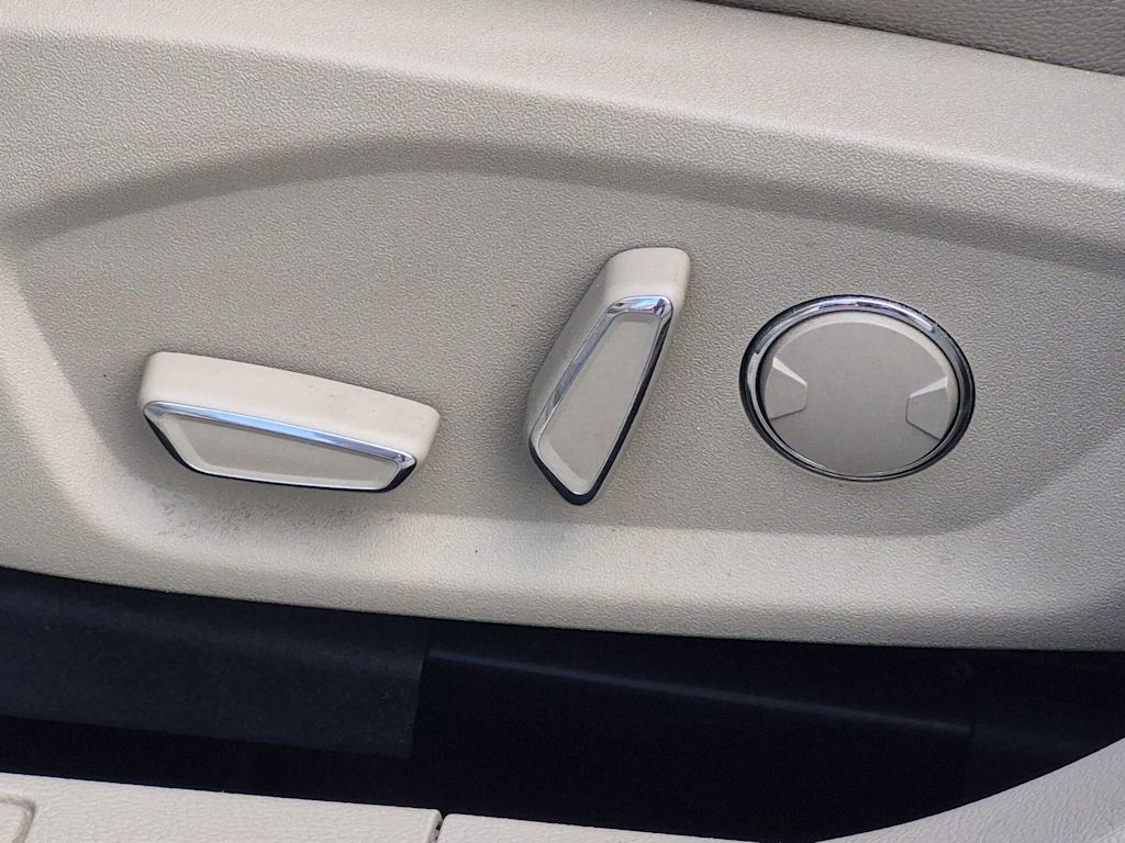 Thumbnail: 2018 Ford Fusion - 25