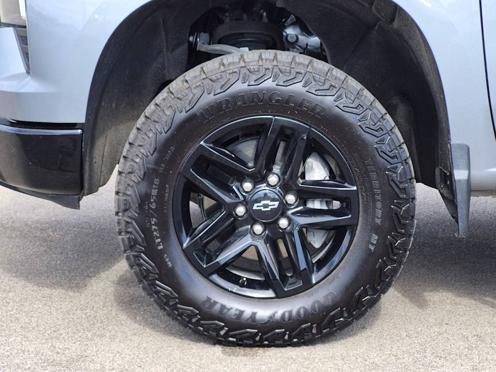 Thumbnail: 2025 Chevrolet Silverado 1500 - 8