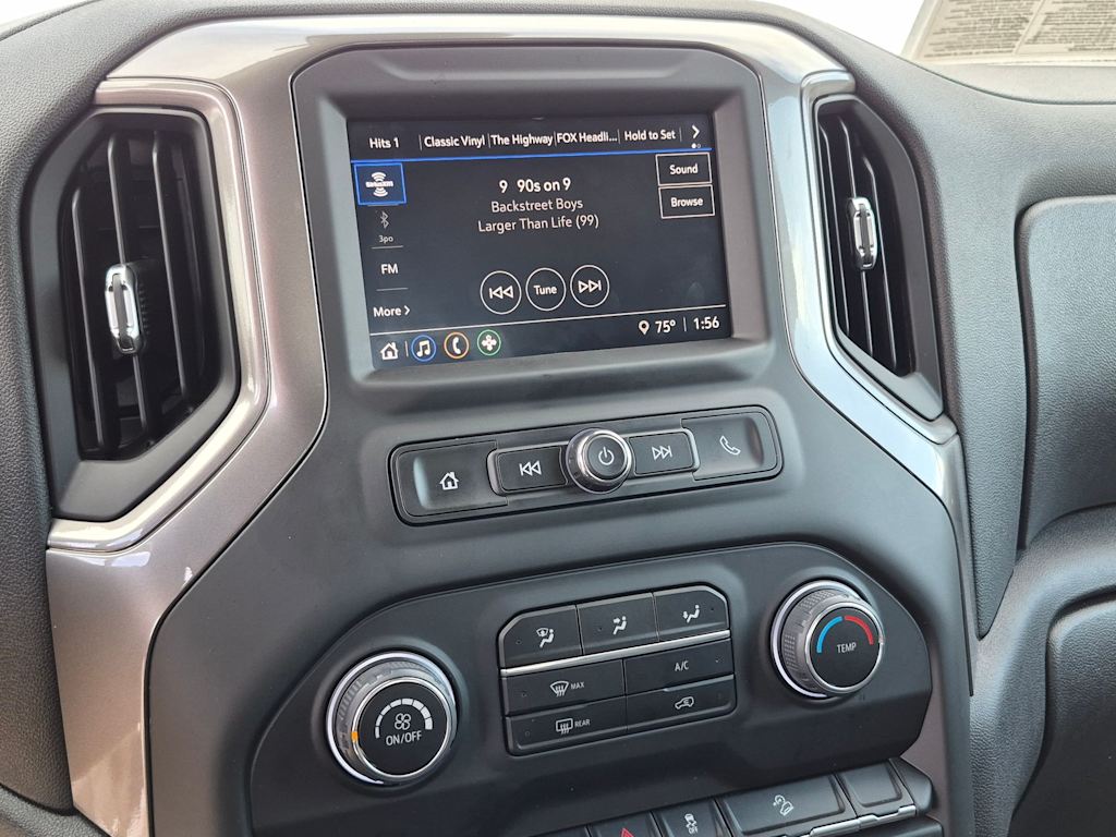 Thumbnail: 2025 Chevrolet Silverado 1500 - 15