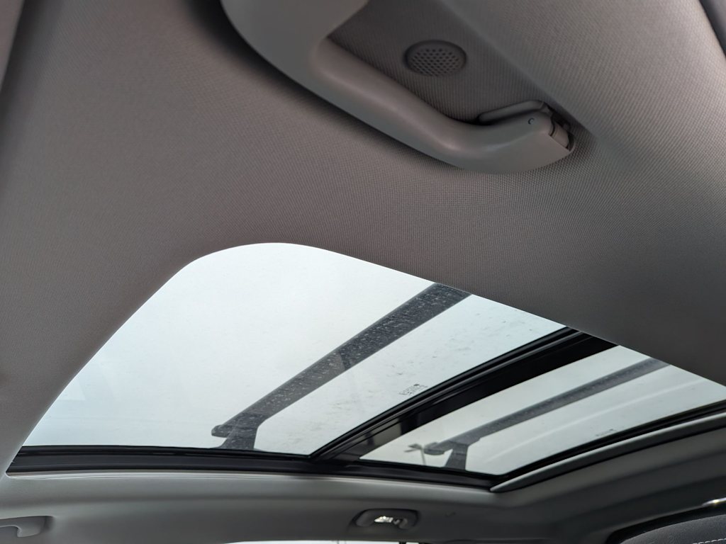 Thumbnail: 2023 GMC Terrain - 25