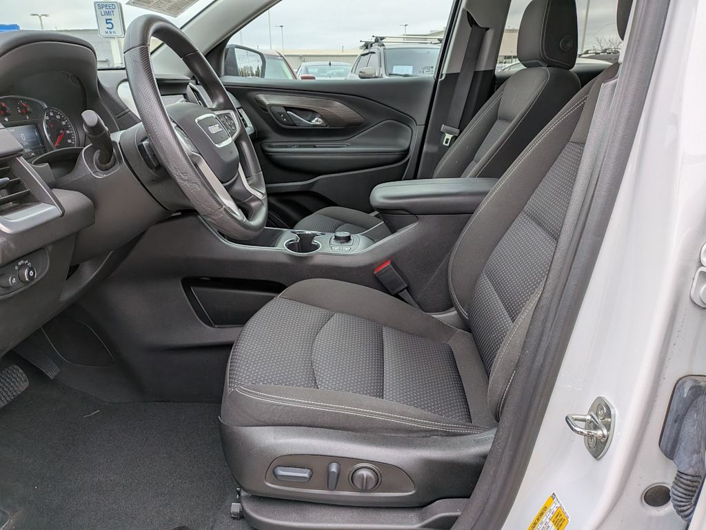 Thumbnail: 2023 GMC Terrain - 10