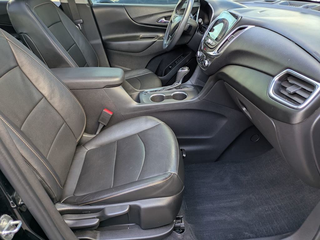 Thumbnail: 2020 Chevrolet Equinox - 10