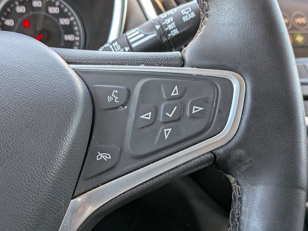 Thumbnail: 2023 Chevrolet Equinox - 31