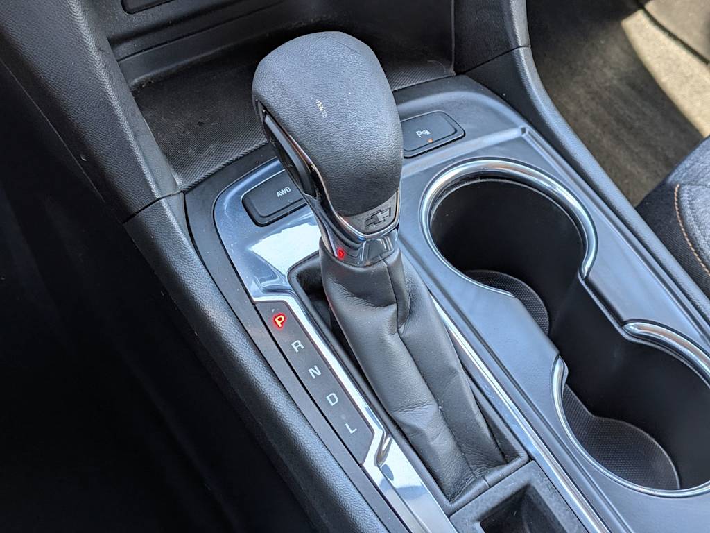 Thumbnail: 2023 Chevrolet Equinox - 33
