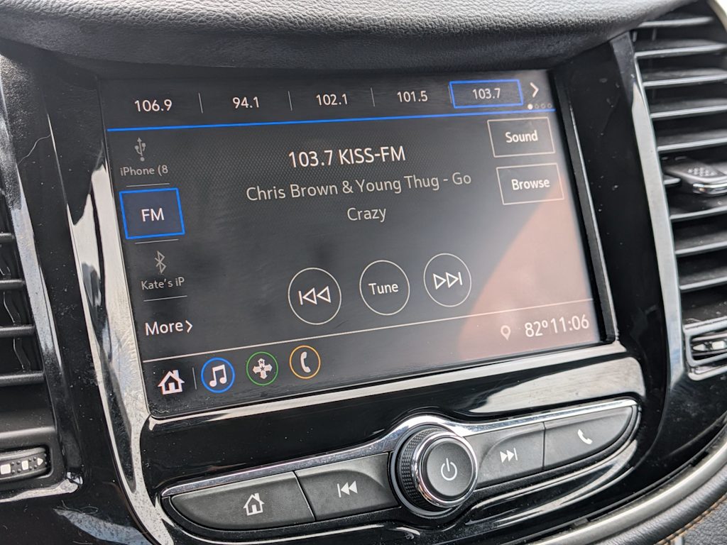 Thumbnail: 2020 Chevrolet Trax - 12