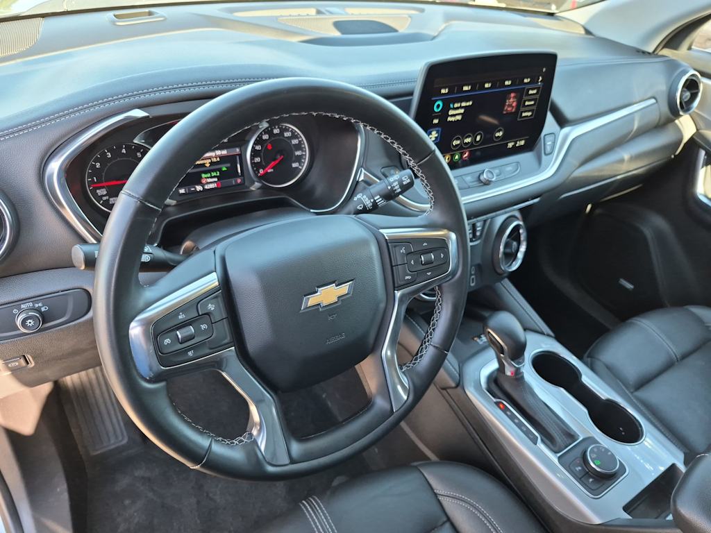 Thumbnail: 2024 Chevrolet Blazer - 2