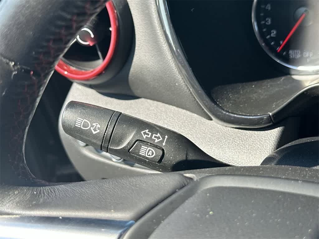 Thumbnail: 2020 Chevrolet Blazer - 26