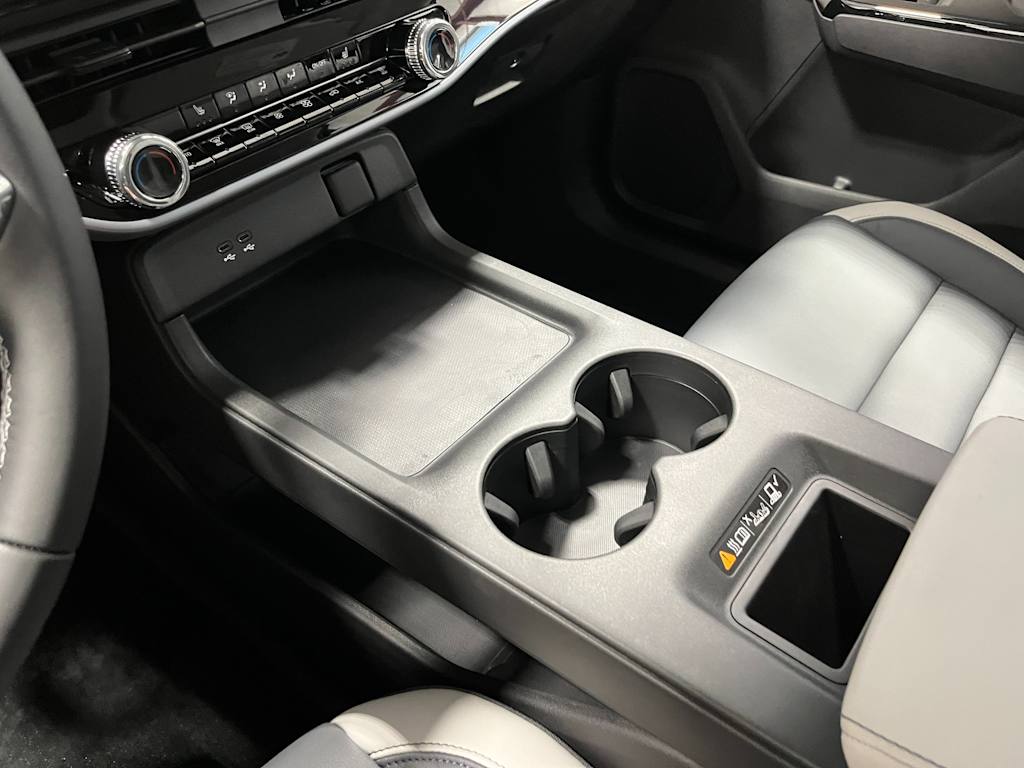 Thumbnail: 2025 Honda Prologue - 15