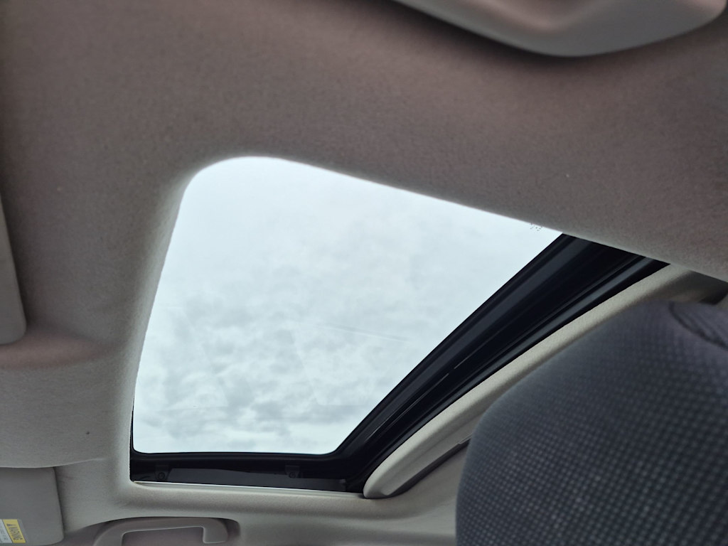 Thumbnail: 2015 Honda Fit - 26