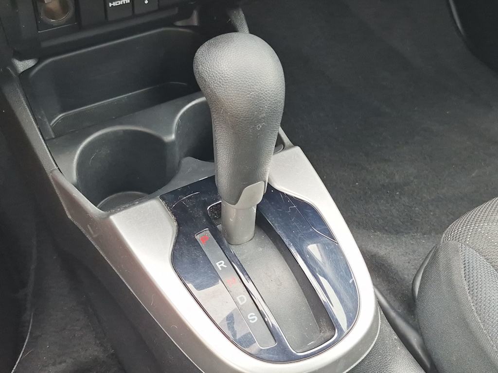 Thumbnail: 2015 Honda Fit - 33