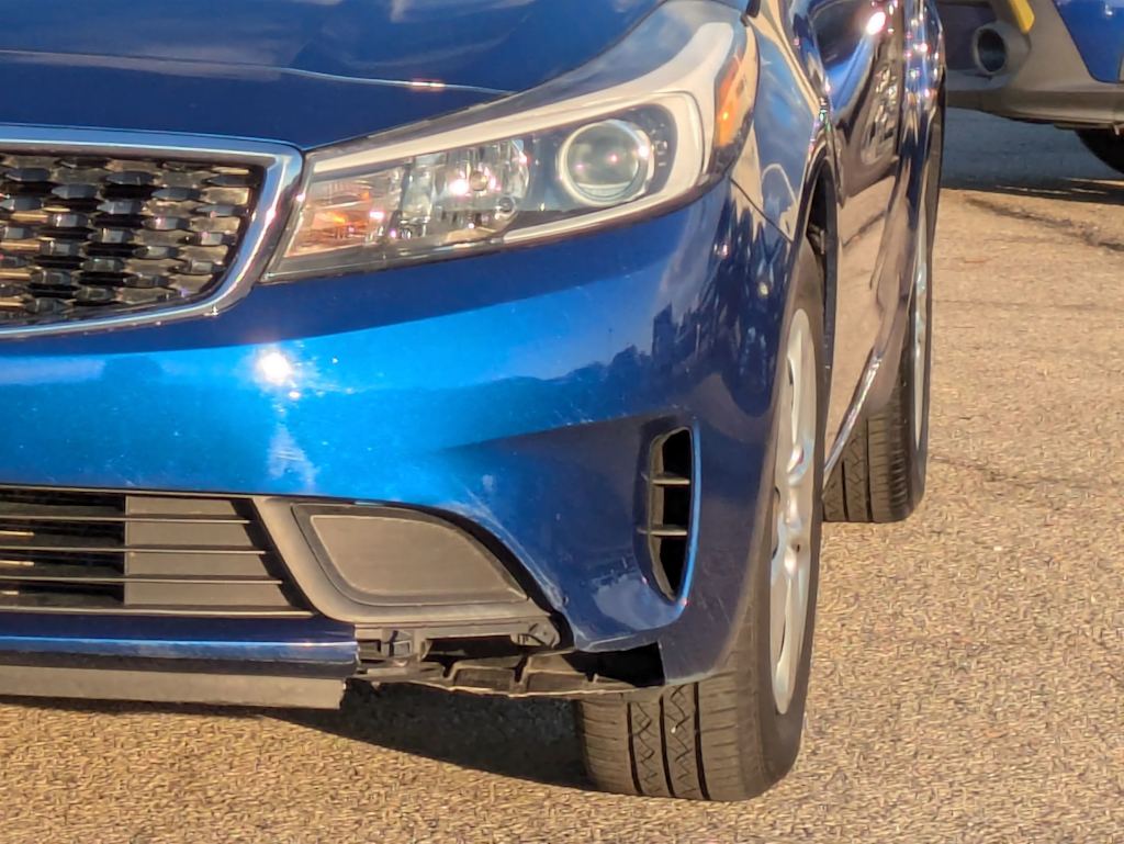 Thumbnail: 2018 Kia Forte - 23