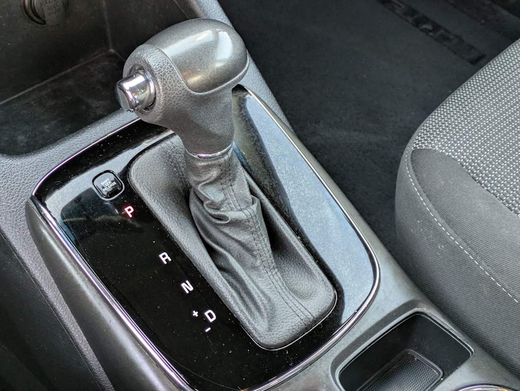 Thumbnail: 2018 Kia Forte - 15