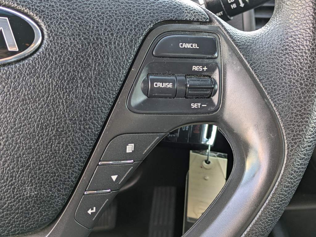 Thumbnail: 2018 Kia Forte - 28