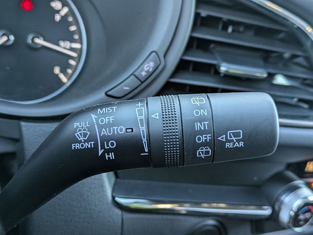 Thumbnail: 2022 Mazda CX-30 - 30