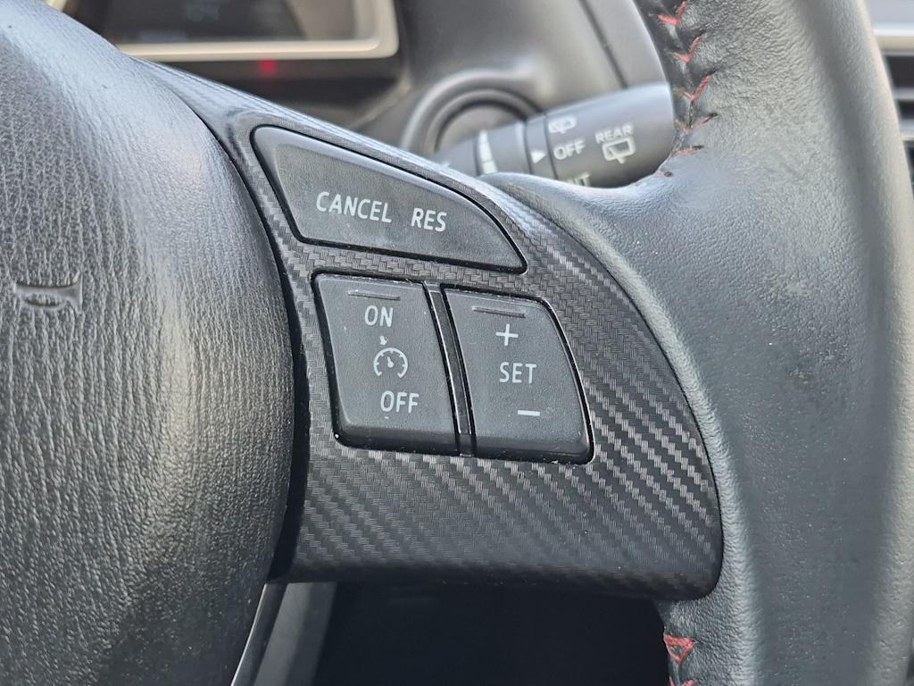 Thumbnail: 2015 Mazda Mazda3 - 29